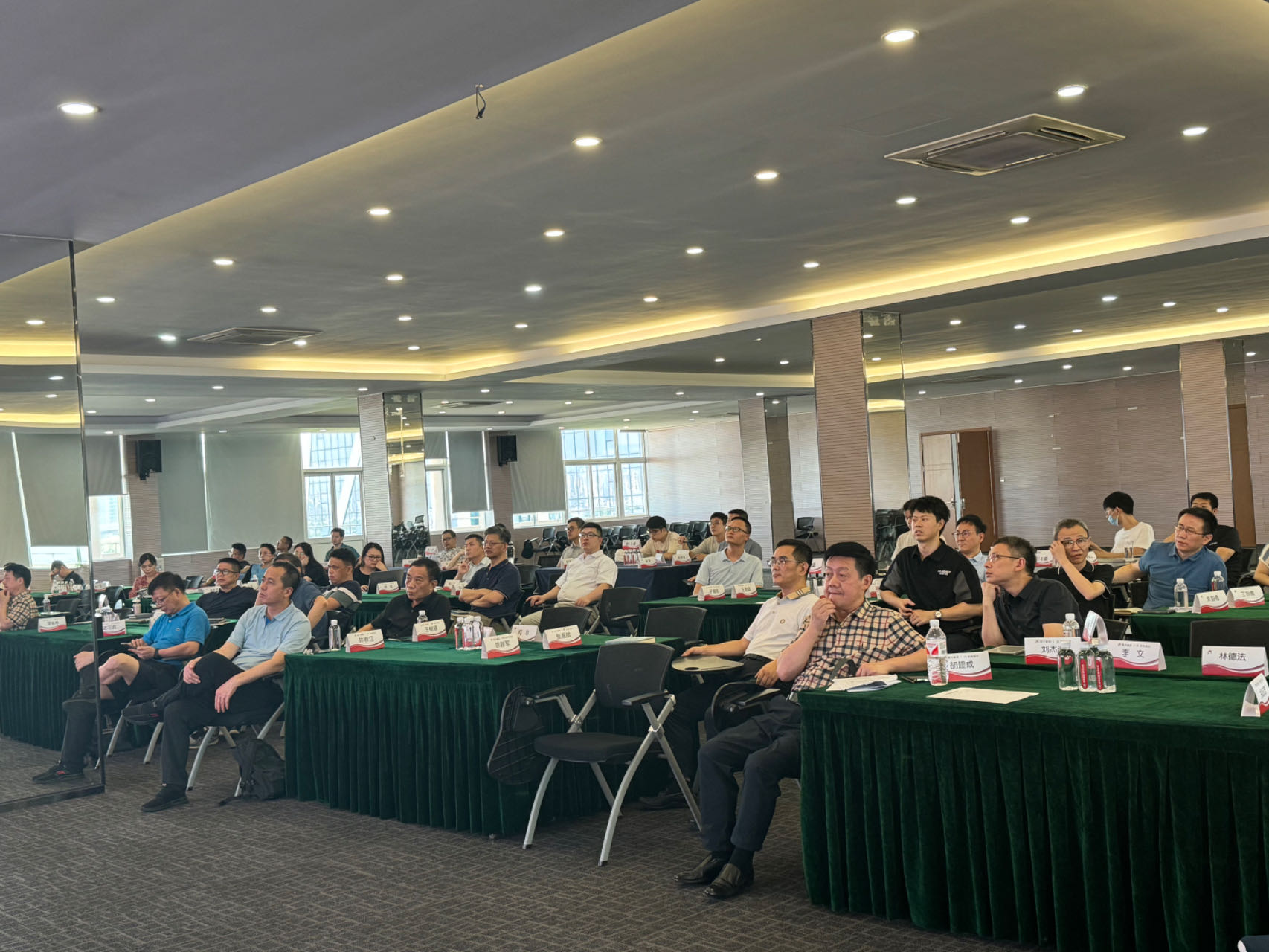 高效赋能 携手共进丨荣耀体育网页版-荣耀体育(中国)官方集团“三鹰”培训圆满落幕