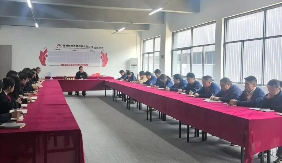 集团董事长柯建东率队赴郑州荣耀体育网页版-荣耀体育(中国)官方公司开展经营指导