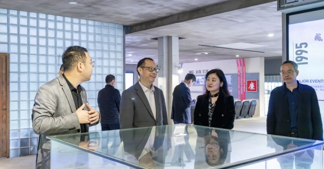 浙江省经济和信息化厅副厅长詹佳祥一行莅临荣耀体育网页版-荣耀体育(中国)官方传感调研指导